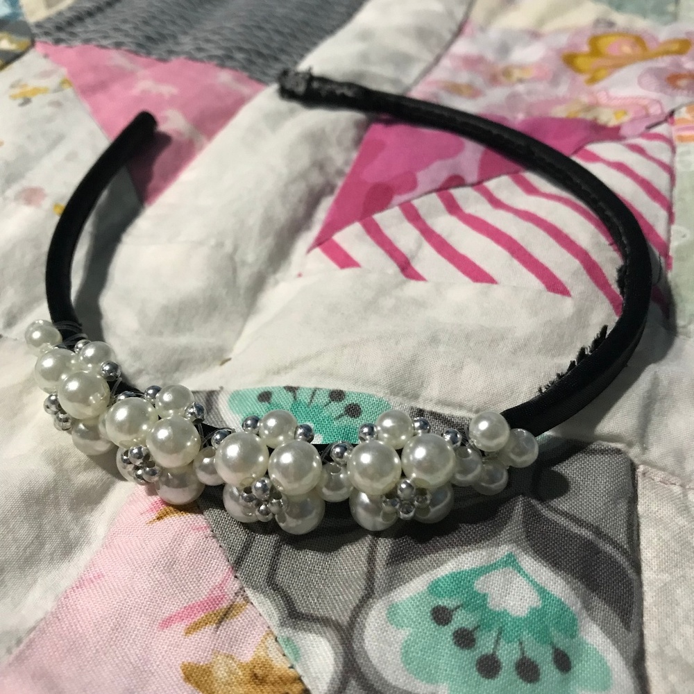 Cute Pearl Headband